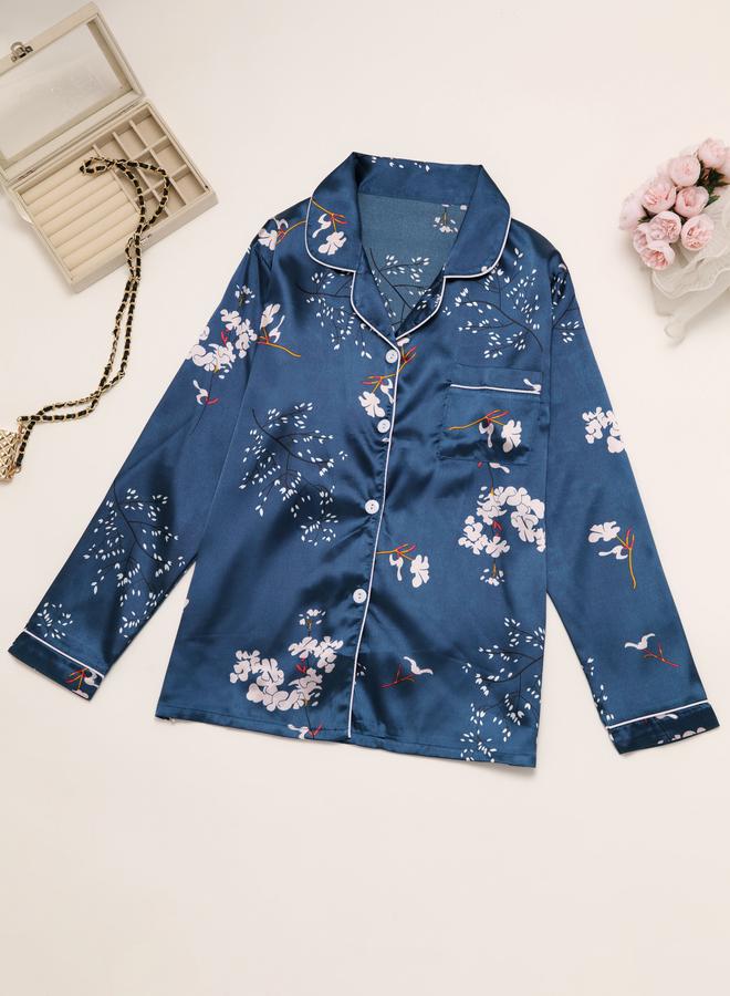 تايك تو طقم بلوزة بأكمام طويلة وبنطال بيجاما بطبعة جرافيك للنساء - Image 3